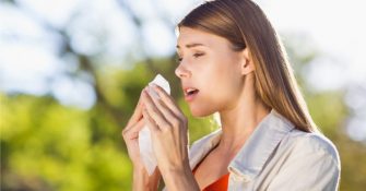 woman-with-allergy