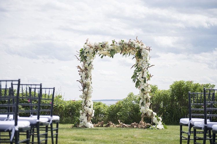 arch wedding