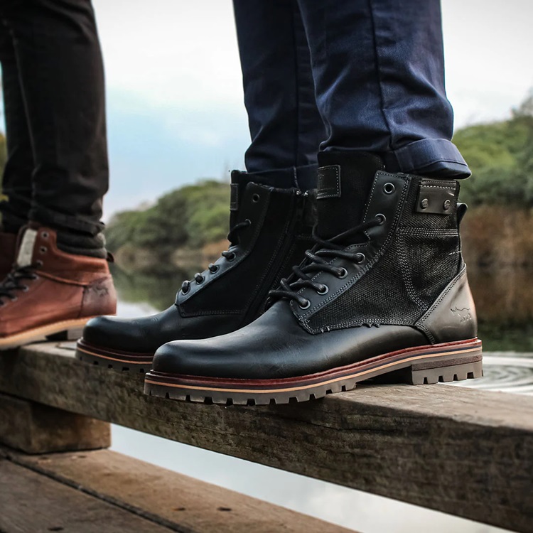 BAROSSA LACE UP BOOTS BLACK